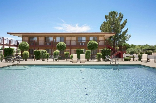 Sierra Inn image 15
